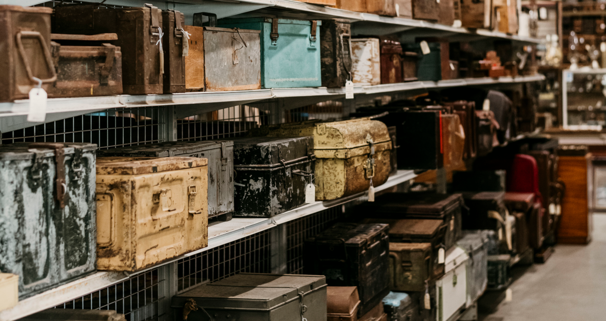 Top Antique Stores for Unique Vintage Finds in The Tweed