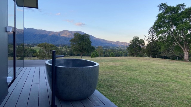 Outdoor Bath in hinterland setting at Avion Retreat